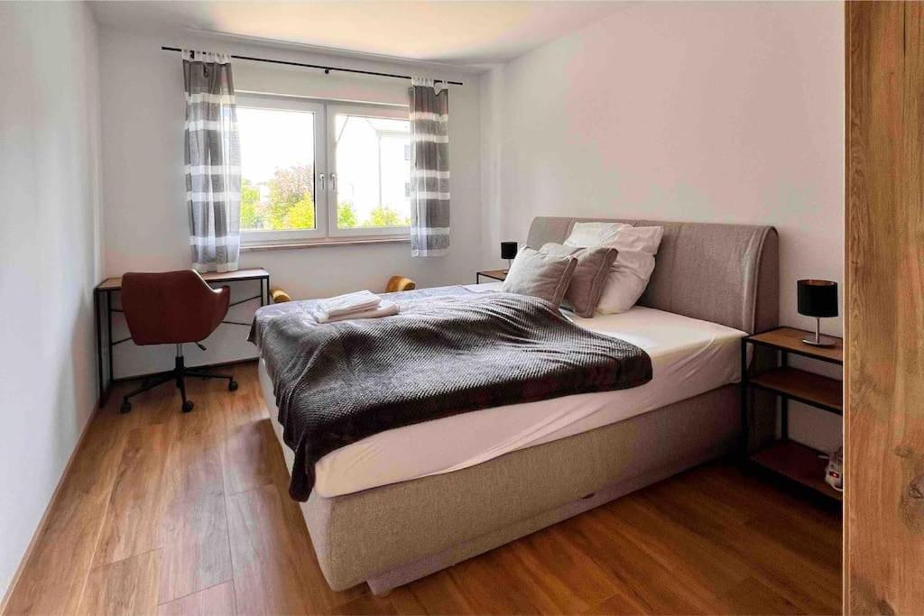 Ferienwohnung Viel Platz In Burghausen Fuer Freunde Und Familie Exterior foto