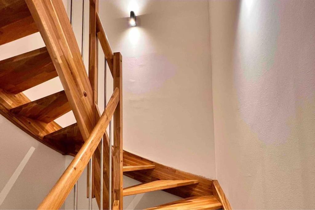 Ferienwohnung Viel Platz In Burghausen Fuer Freunde Und Familie Exterior foto